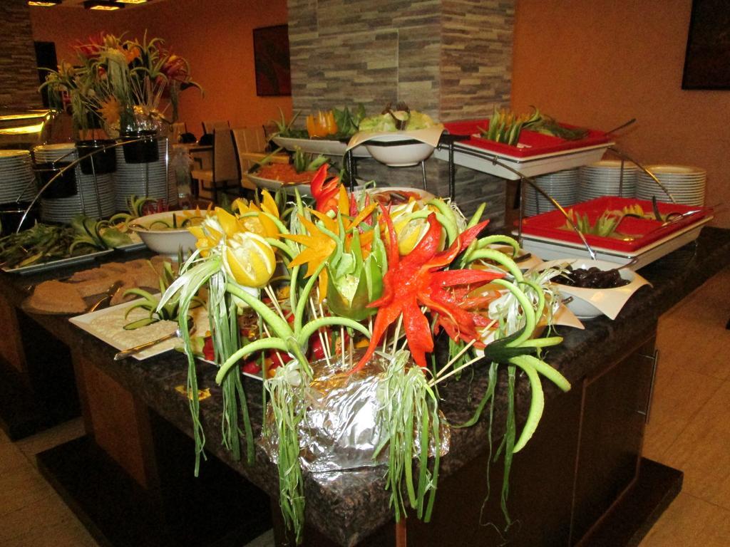 Seven Wonders Hotel Wadi Musa Exterior photo
